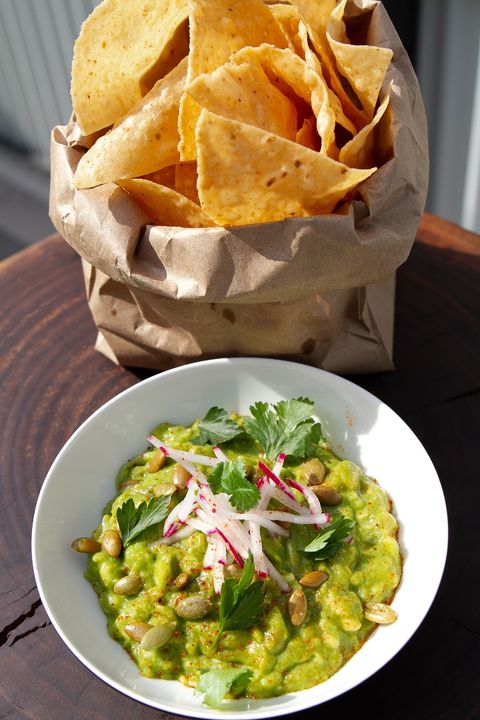 Chingón Guacamole & Chips Photo